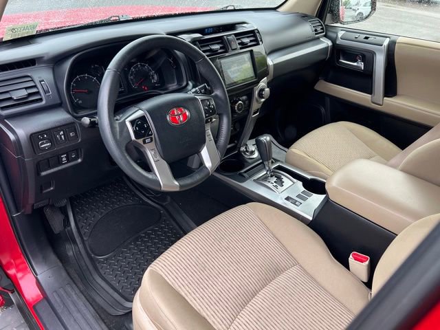 Used 2022 Toyota 4Runner SR5 AWD/4WD image 13