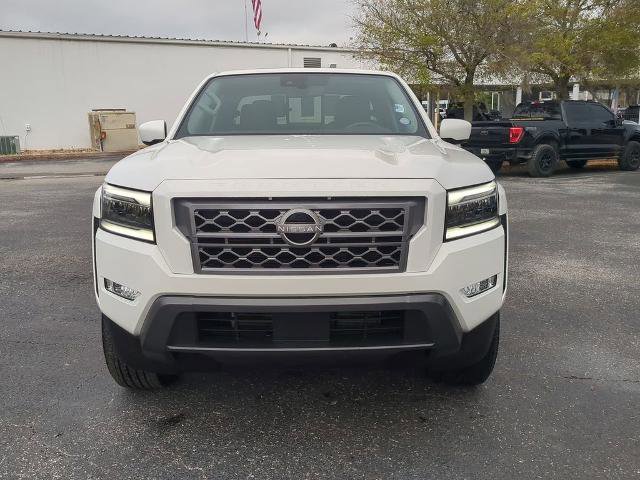 Certified 2024 Nissan Frontier SL w/ Technology Package image 9