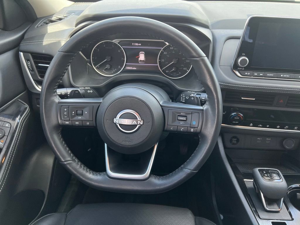 Certified 2024 Nissan Rogue SV w/ SV Premium Package FWD image 14