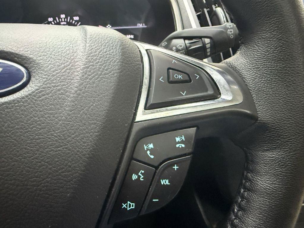 Used 2020 Ford Edge SEL w/ Convenience Package AWD/4WD image 15