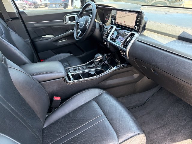 Used 2022 Kia Sorento SX FWD image 24