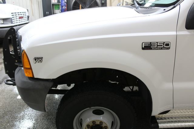 Used 2000 Ford F350 XL image 9