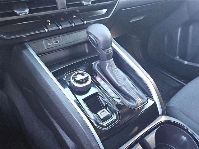 Used 2023 Chevrolet Colorado Trail Boss w/ Advanced Trailering Package image 12