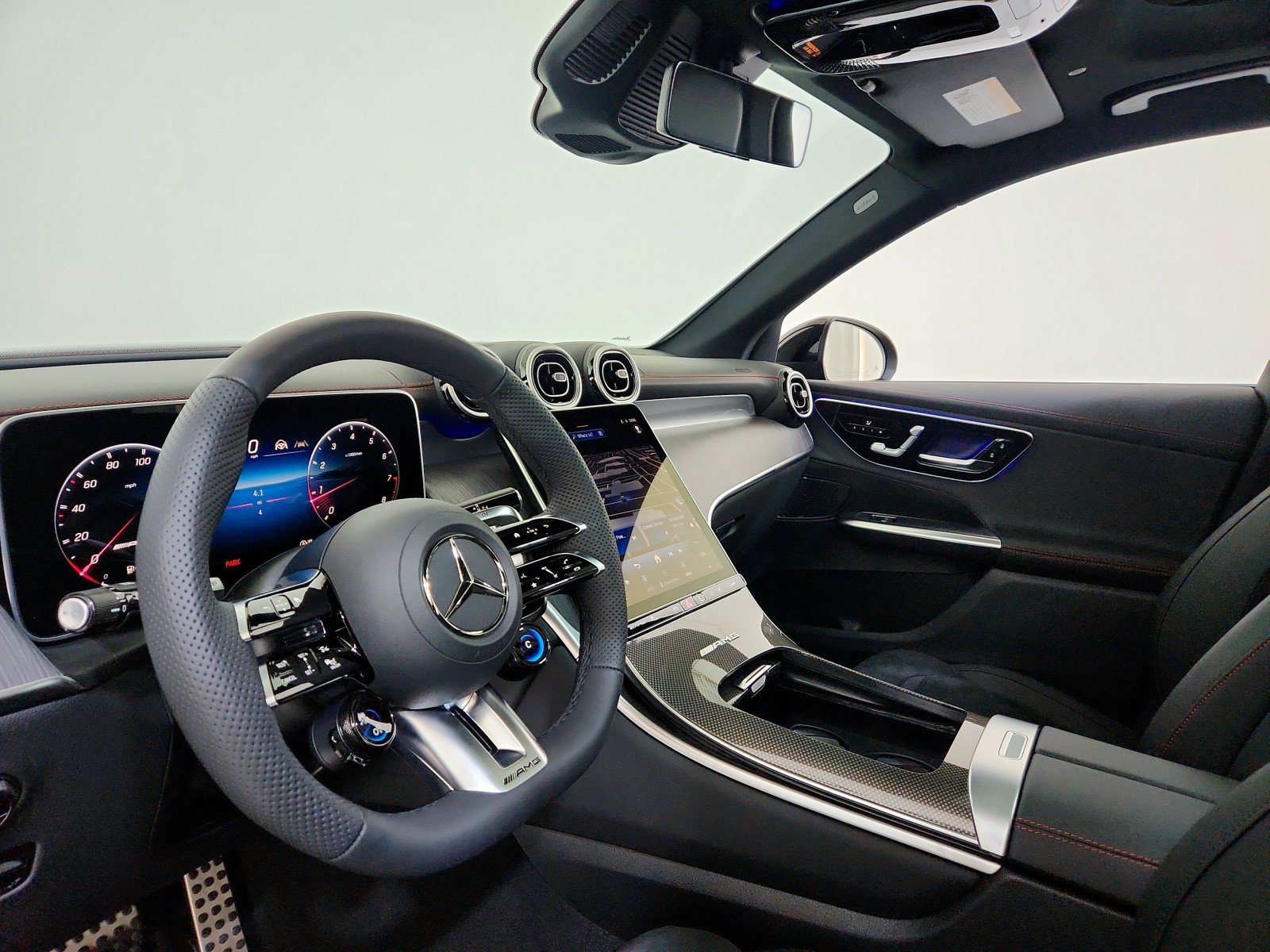 New 2026 Mercedes-Benz GLC 43 AMG 4MATIC image 6