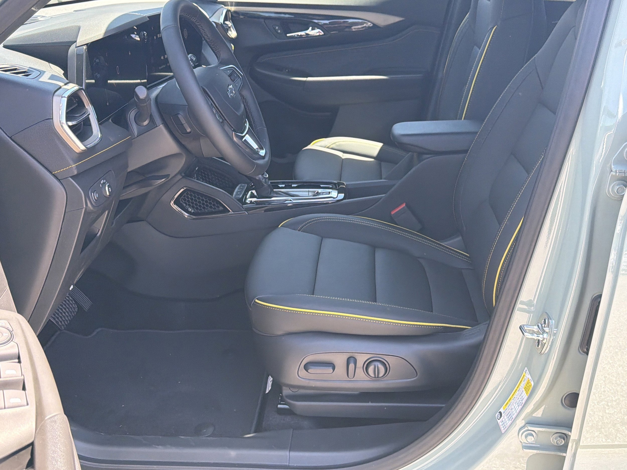 New 2026 Chevrolet TrailBlazer ACTIV FWD image 9