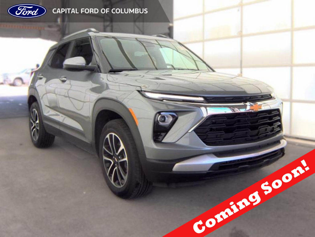 Used 2025 Chevrolet TrailBlazer LT w/ Convenience Package