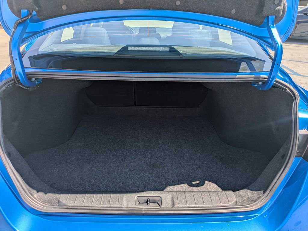 Used 2025 Nissan Sentra SV FWD image 32
