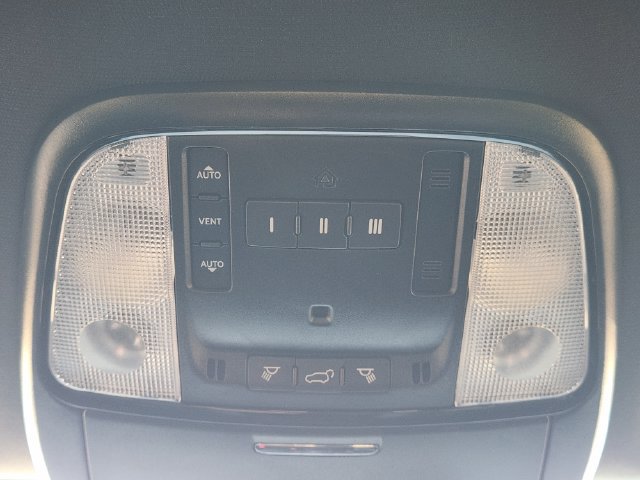 Certified 2023 Dodge Durango R/T AWD/4WD image 33