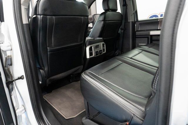 Used 2019 Ford F250 Lariat w/ Lariat Ultimate Package AWD/4WD image 22