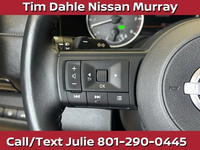 Used 2024 Nissan Pathfinder SV AWD/4WD image 23