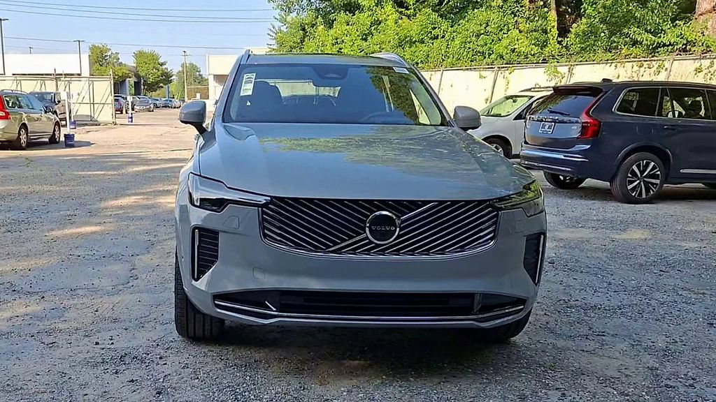 New 2026 Volvo XC90 B6 Ultra w/ Protection Package AWD/4WD image 7