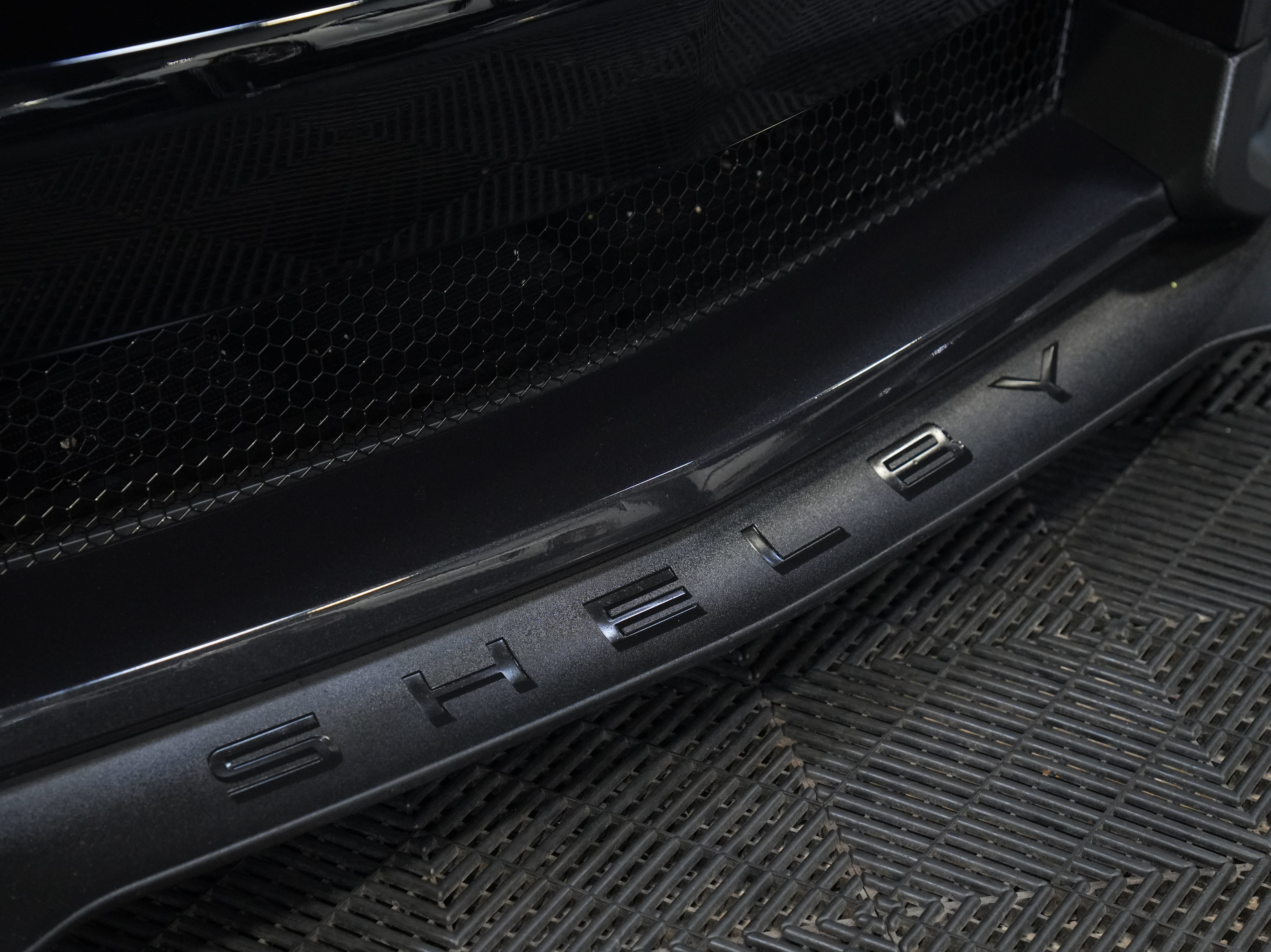 Used 2022 Ford Mustang Shelby GT500 w/ Carbon Fiber Track Pack RWD image 13