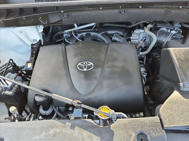 Used 2017 Toyota Highlander LE FWD image 23