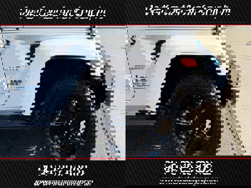 Used 2023 Jeep Wrangler Unlimited Sahara image 31