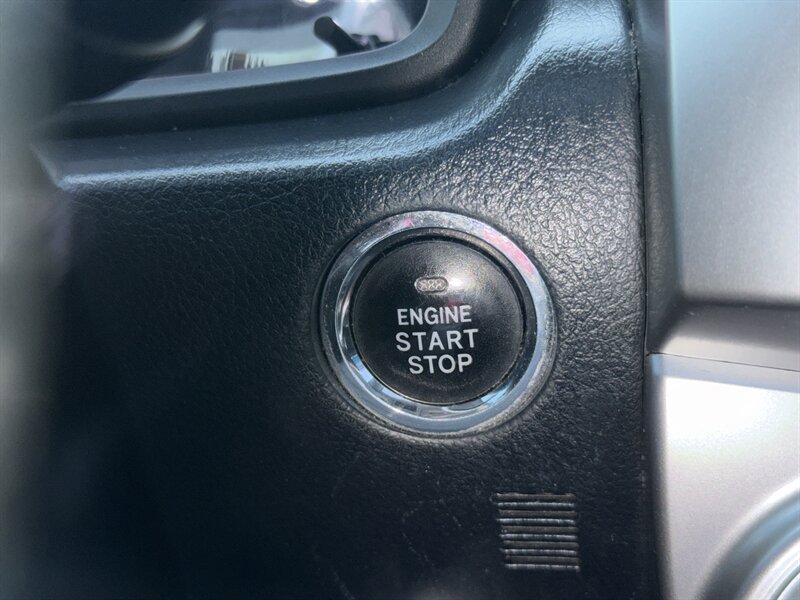 Used 2016 Toyota 4Runner Limited AWD/4WD image 32