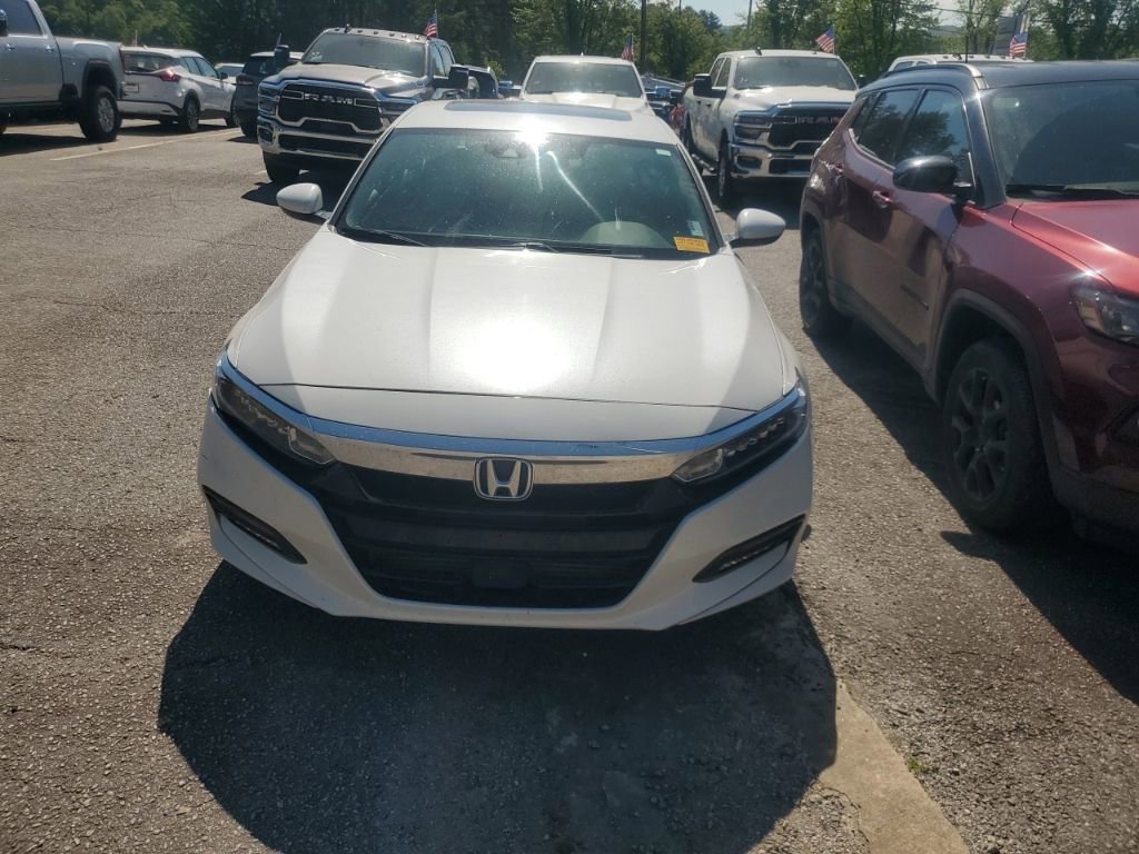 Used 2018 Honda Accord EX image 2