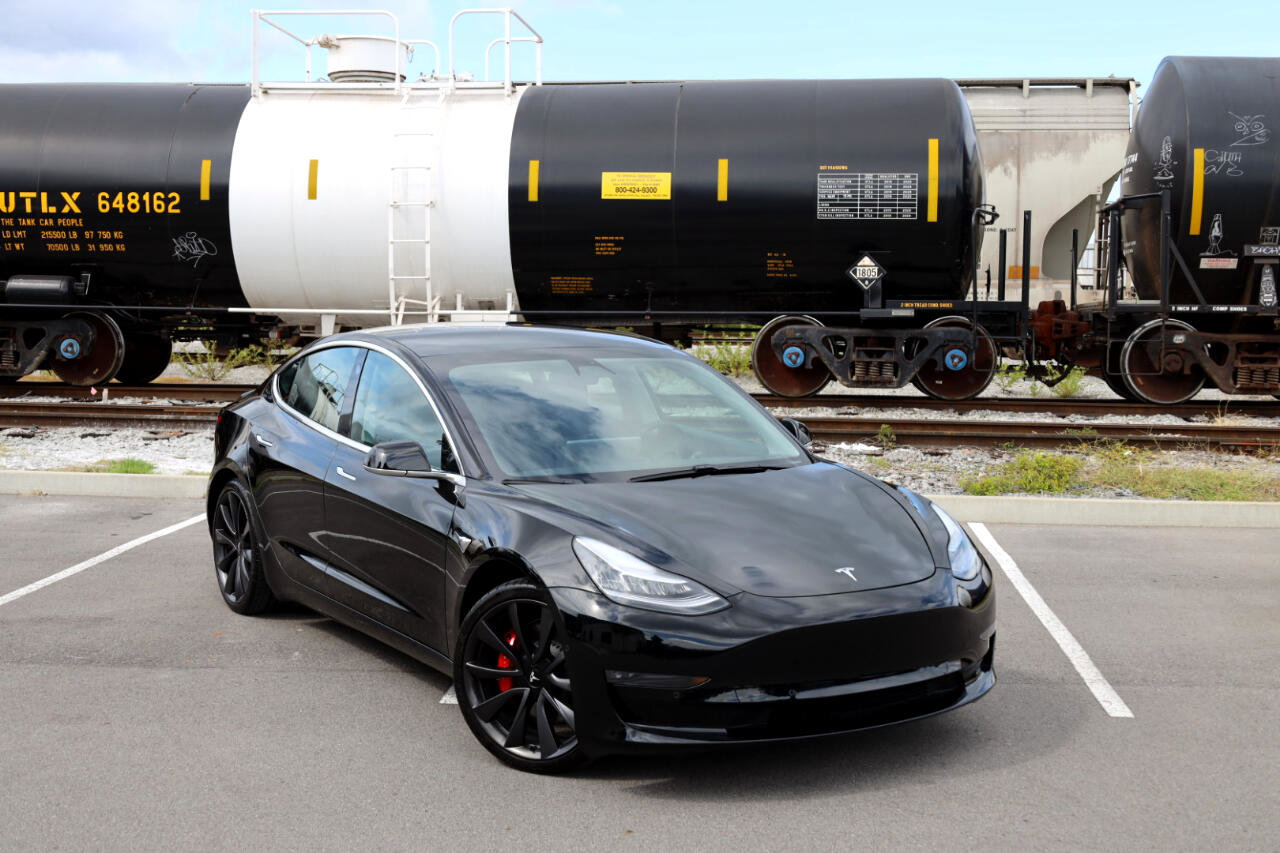 Used 2020 Tesla Model 3 Performance image 26