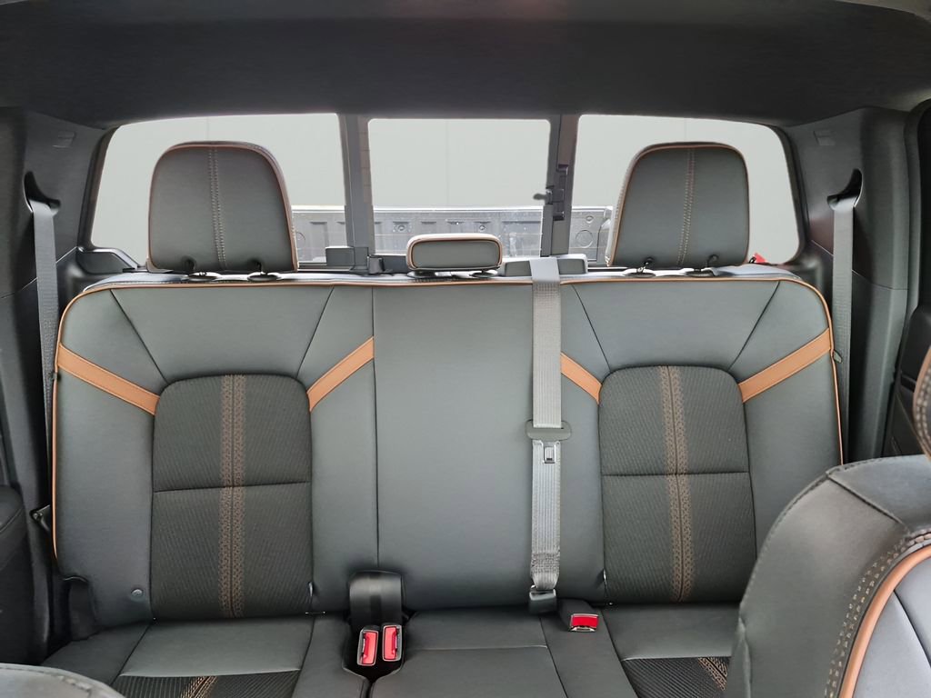 New 2026 GMC Canyon AT4 image 41