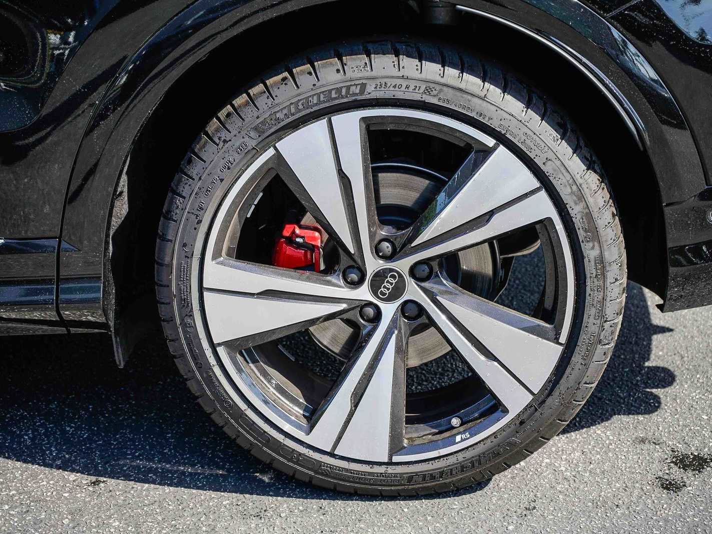 New 2025 Audi SQ5 Premium Plus w/ Premium Plus Package AWD/4WD image 10