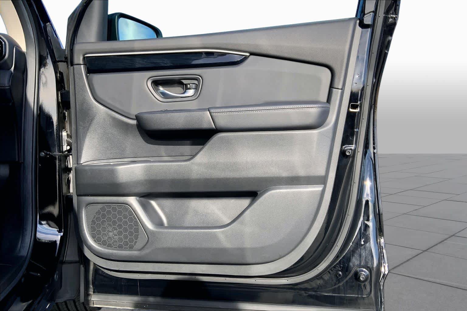 Used 2025 Honda Pilot EX-L image 25