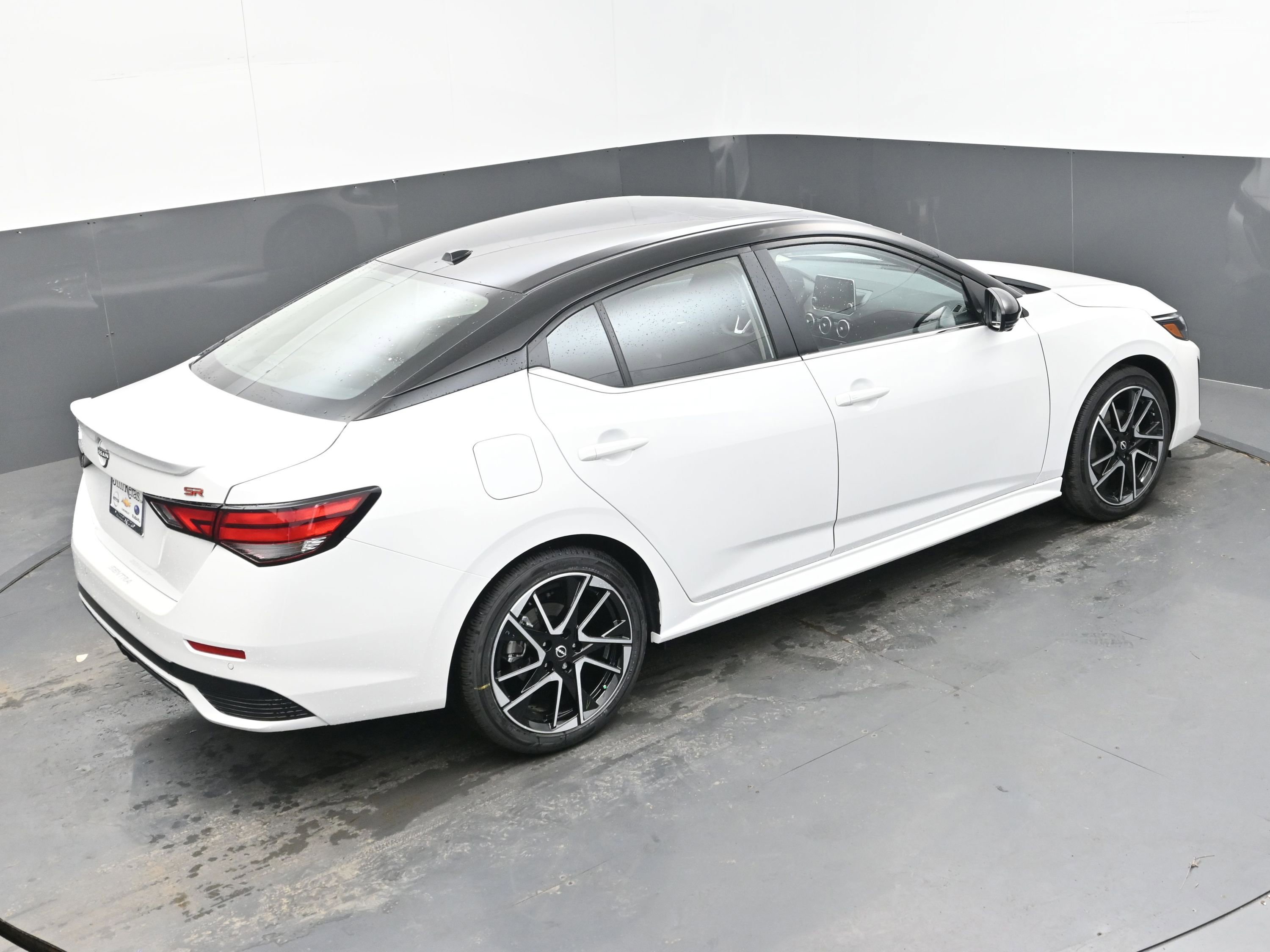 New 2025 Nissan Sentra SR w/ SR Premium Package image 36