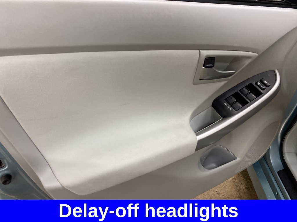 Used 2015 Toyota Prius Two FWD image 8