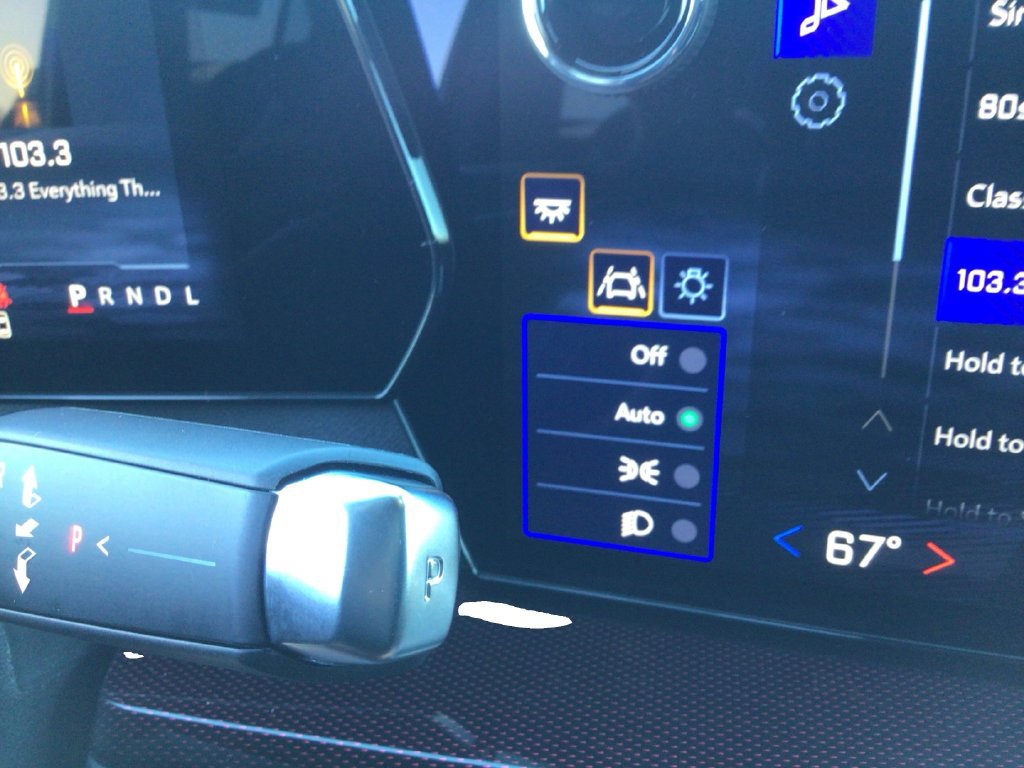 New 2027 Chevrolet Traverse RS AWD/4WD image 18