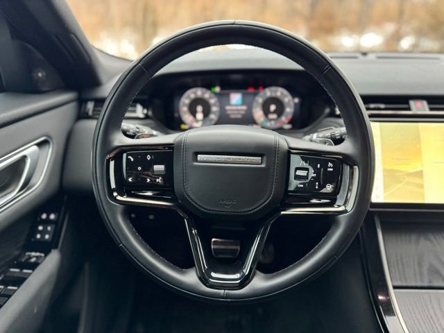 Used 2024 Land Rover Range Rover Velar Dynamic SE image 23