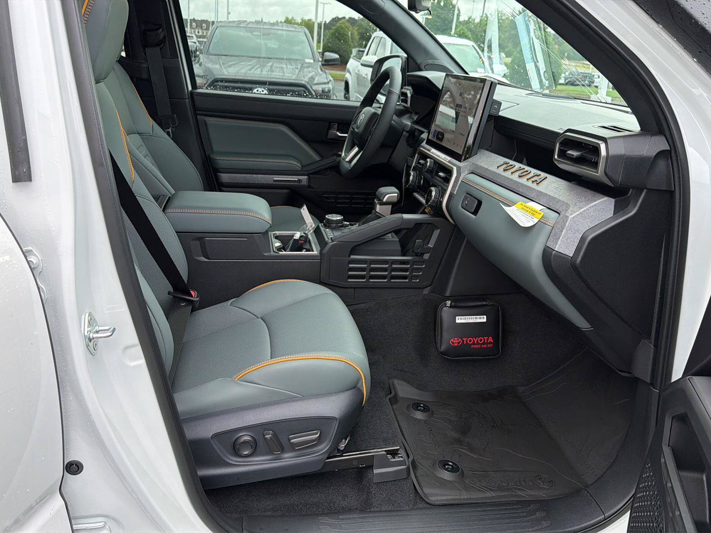 New 2026 Toyota Tacoma 4x4 Double Cab Hybrid image 13