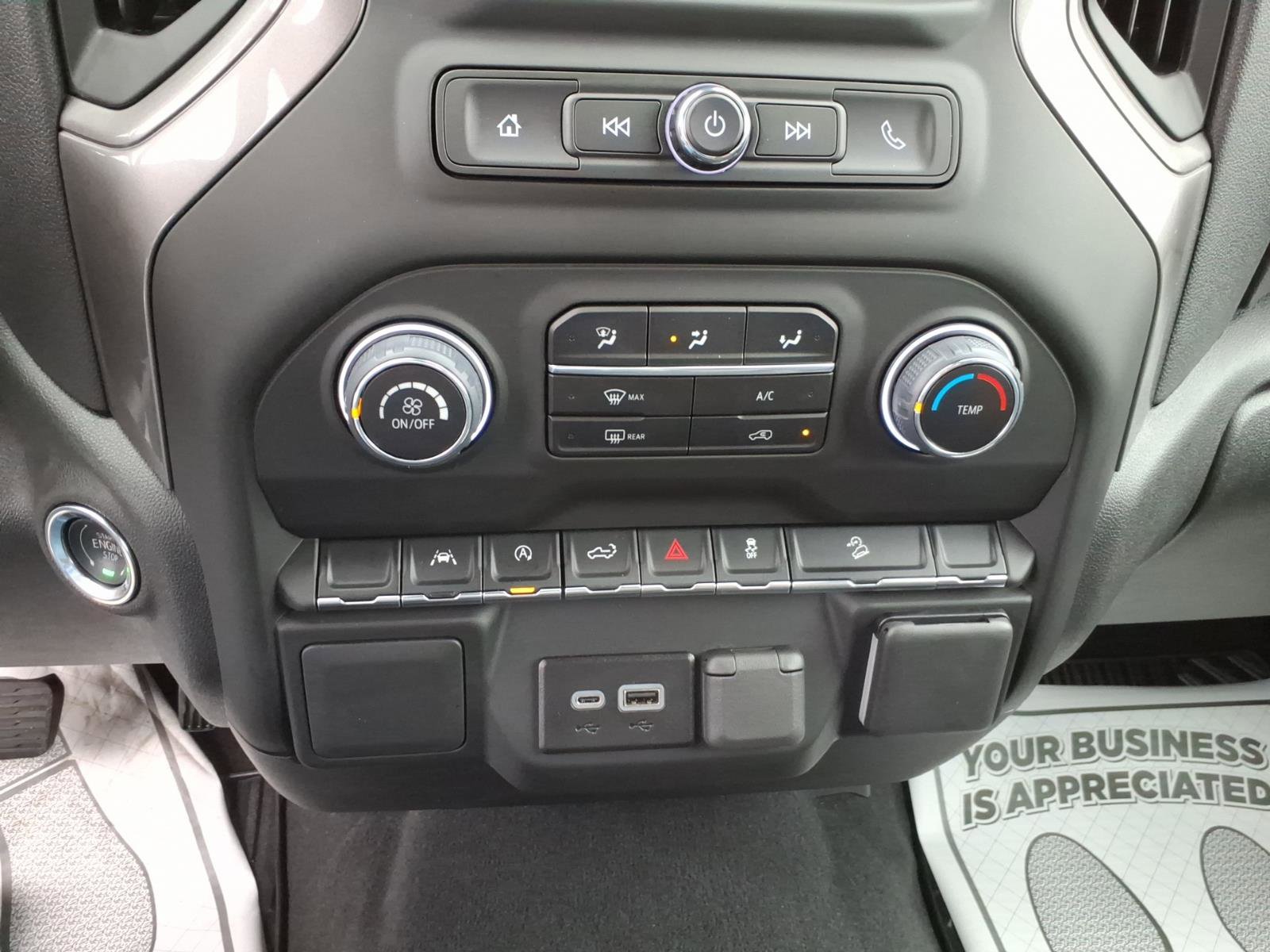 Used 2025 Chevrolet Silverado 1500 Custom Trail Boss AWD/4WD image 14