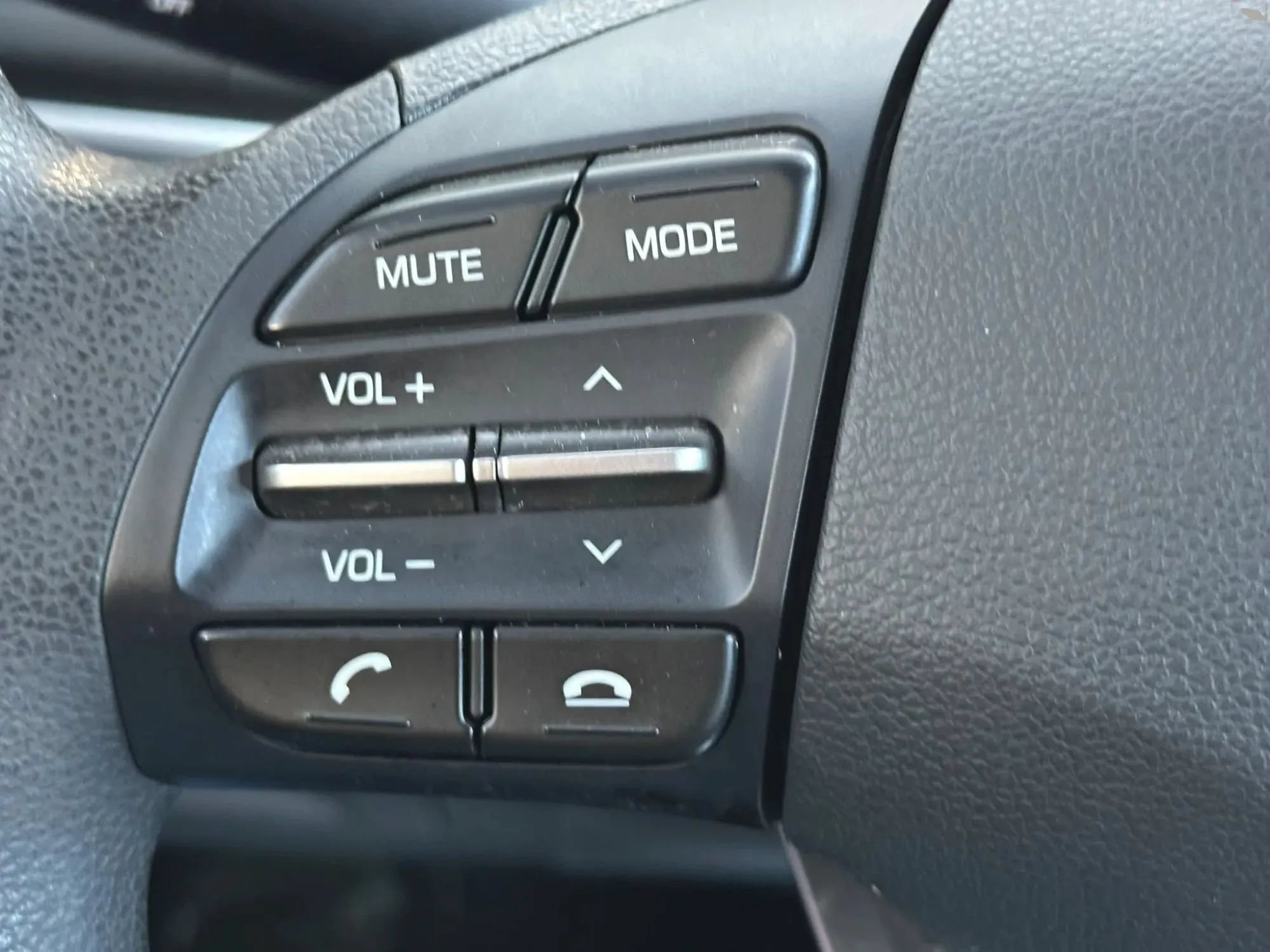 Used 2019 Hyundai Elantra SE FWD image 20