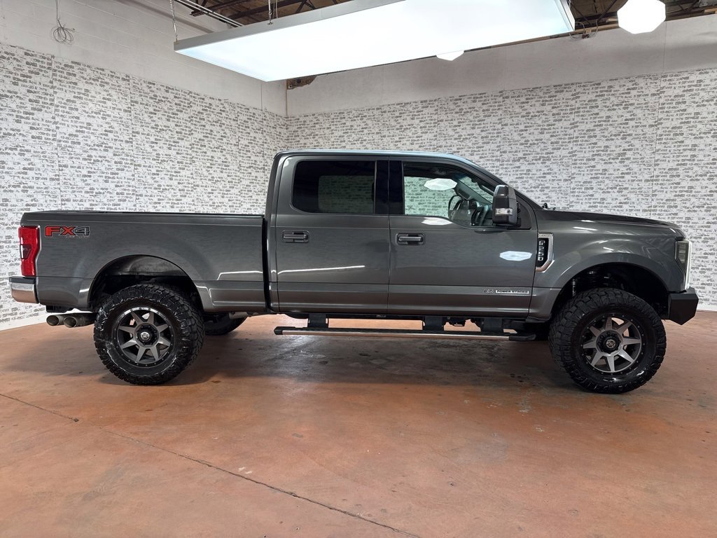 Used 2017 Ford F250 Lariat w/ Lariat Value Package image 8