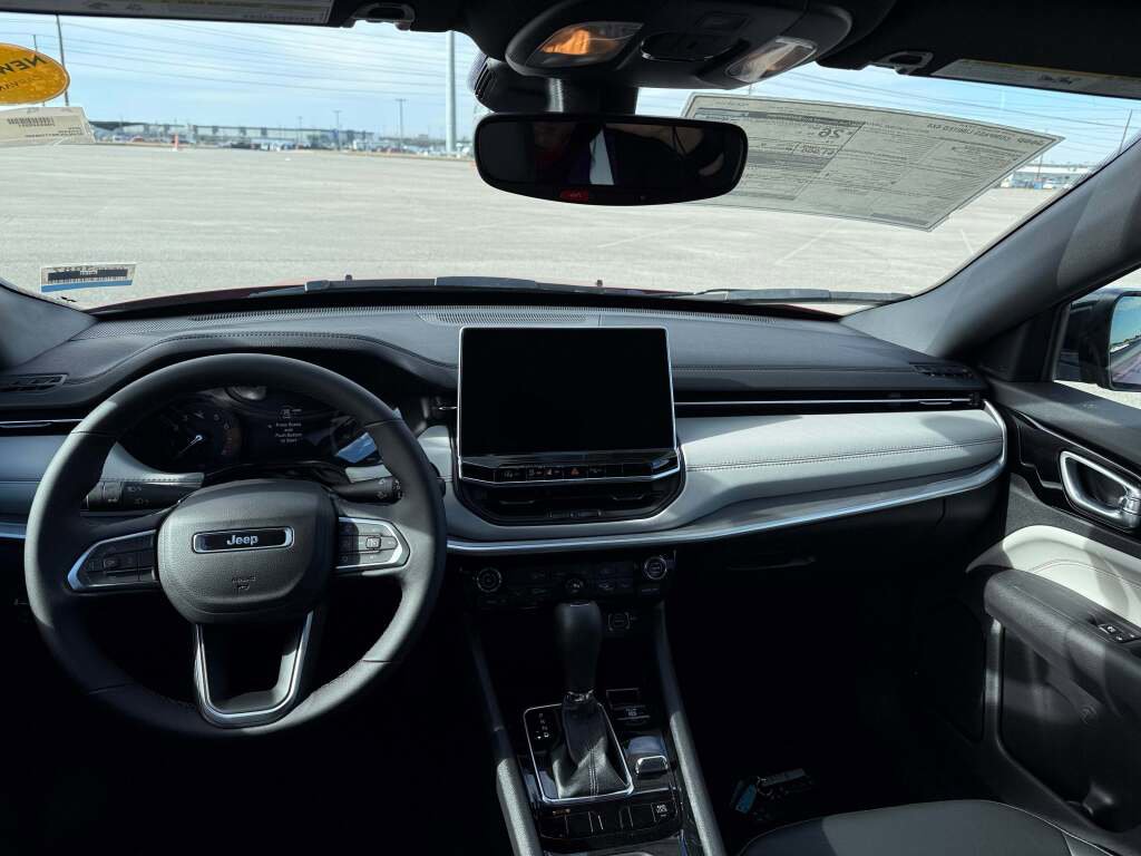 New 2026 Jeep Compass Limited image 20