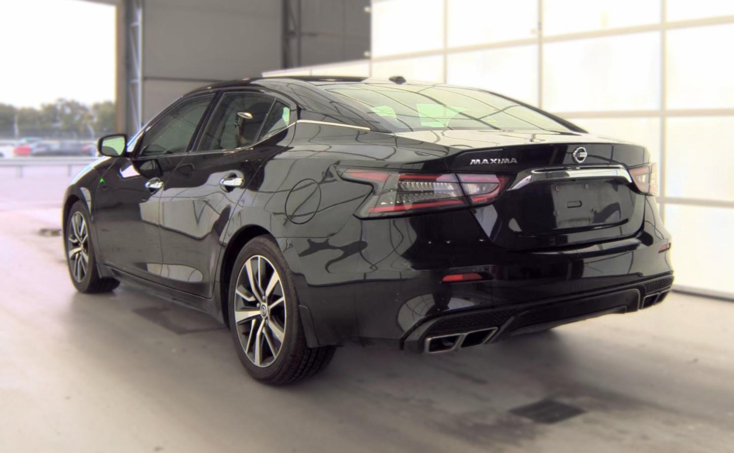 Used 2019 Nissan Maxima 3.5 S w/ Floor Mat Group FWD image 5