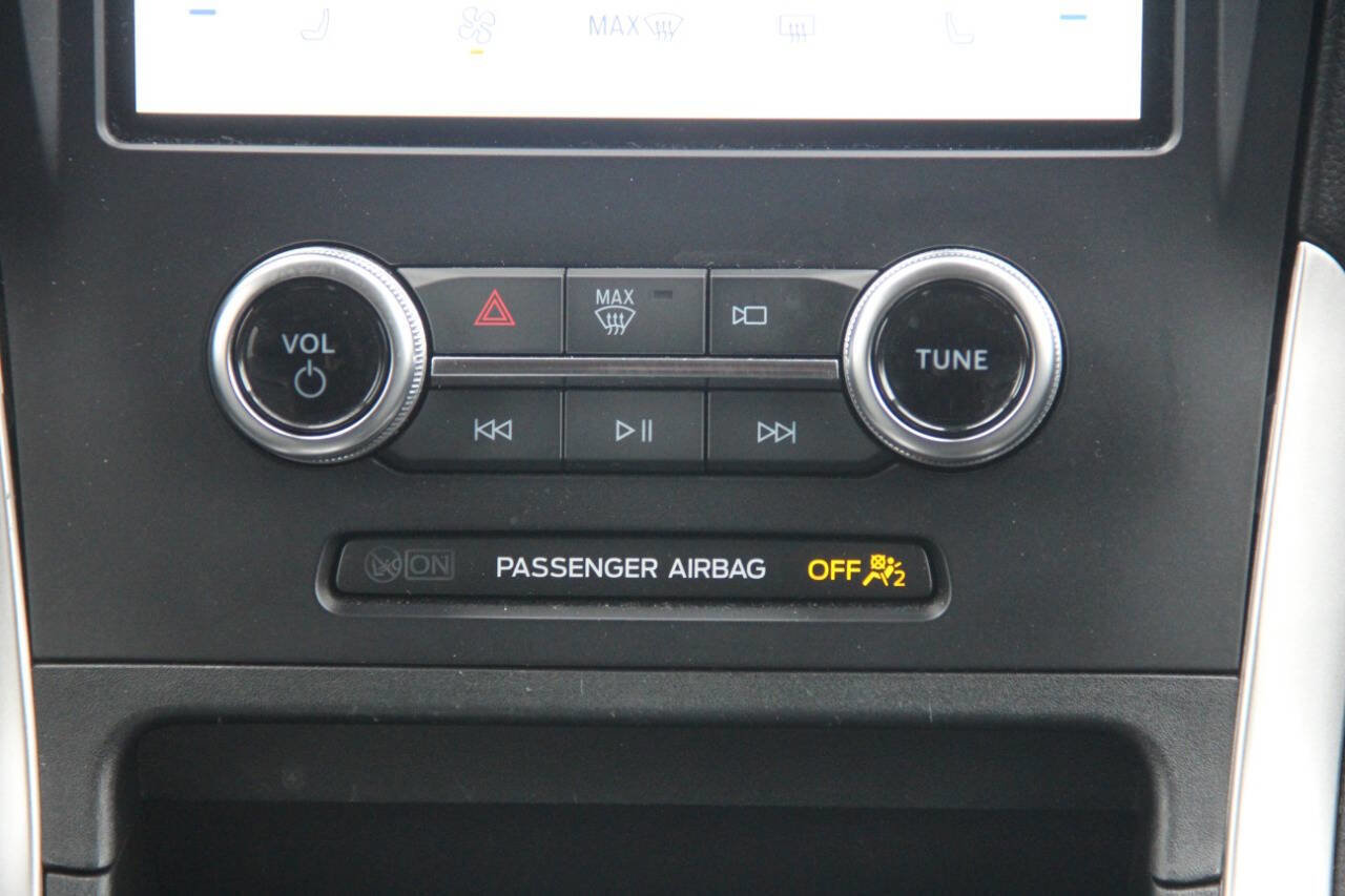 Certified 2024 Ford Edge SEL image 21