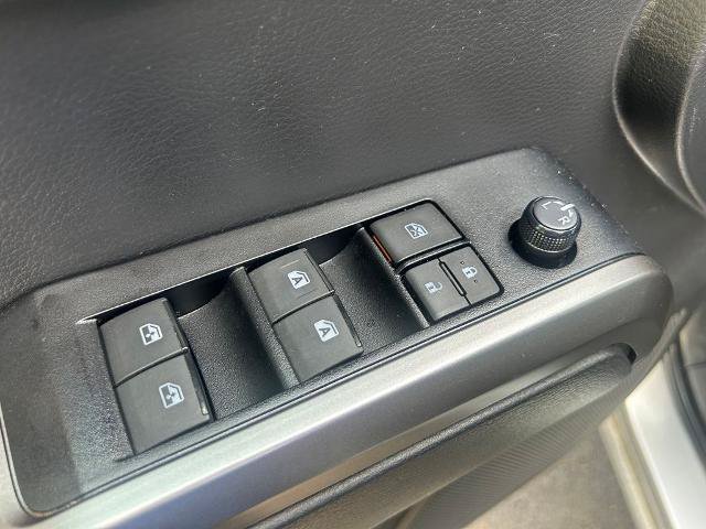 Used 2023 Toyota Tacoma SR5 RWD image 14