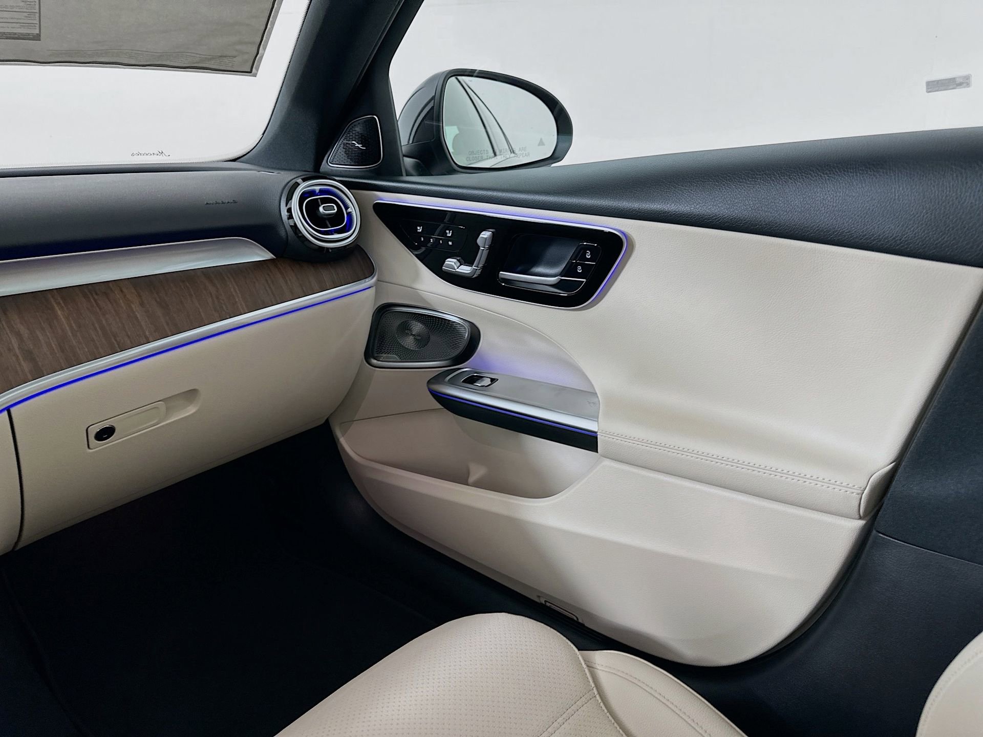 New 2026 Mercedes-Benz C 300 Sedan image 26