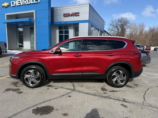 Used 2023 Hyundai Santa Fe SEL w/ Cargo Package image 3