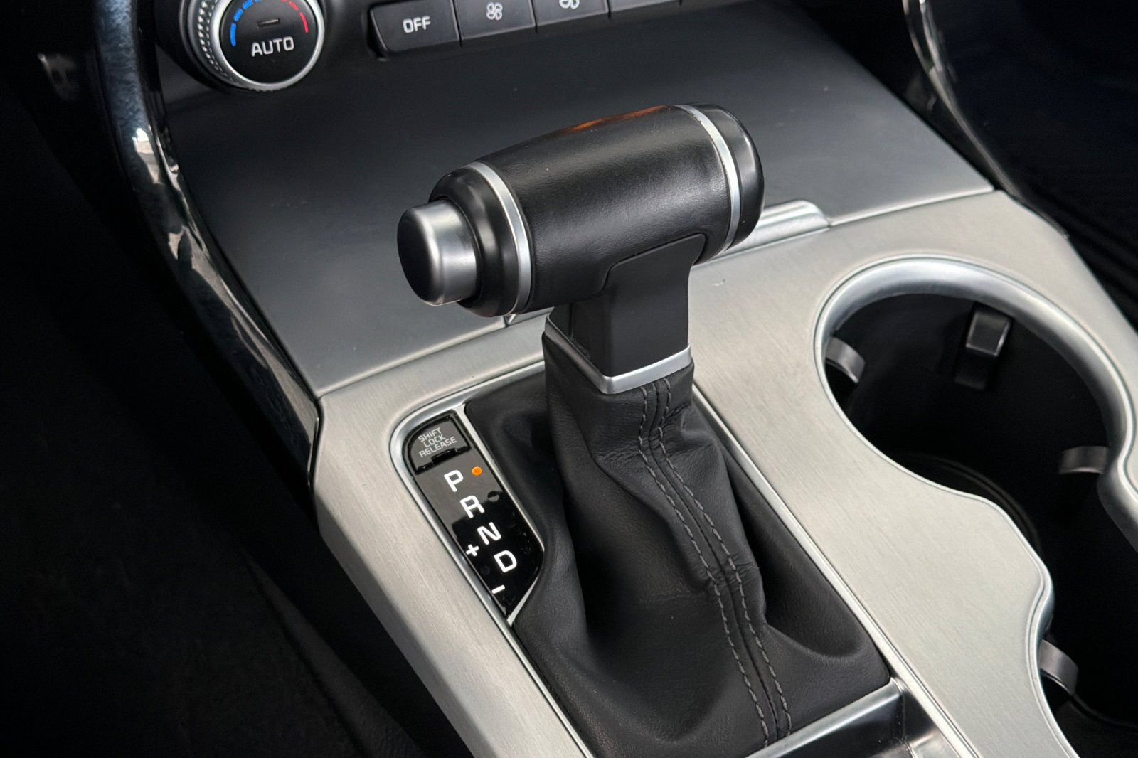 Used 2019 Kia Stinger GT RWD image 23