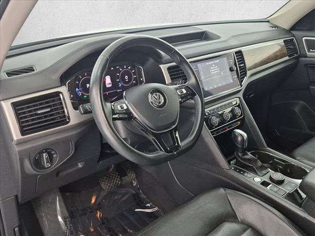 Used 2020 Volkswagen Atlas SEL R-Line AWD/4WD image 10