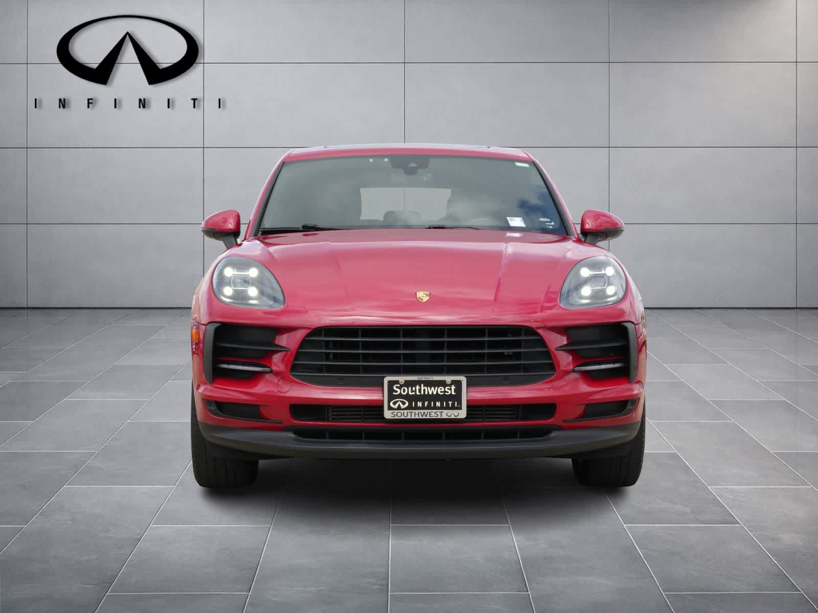 Used 2019 Porsche Macan AWD/4WD image 2