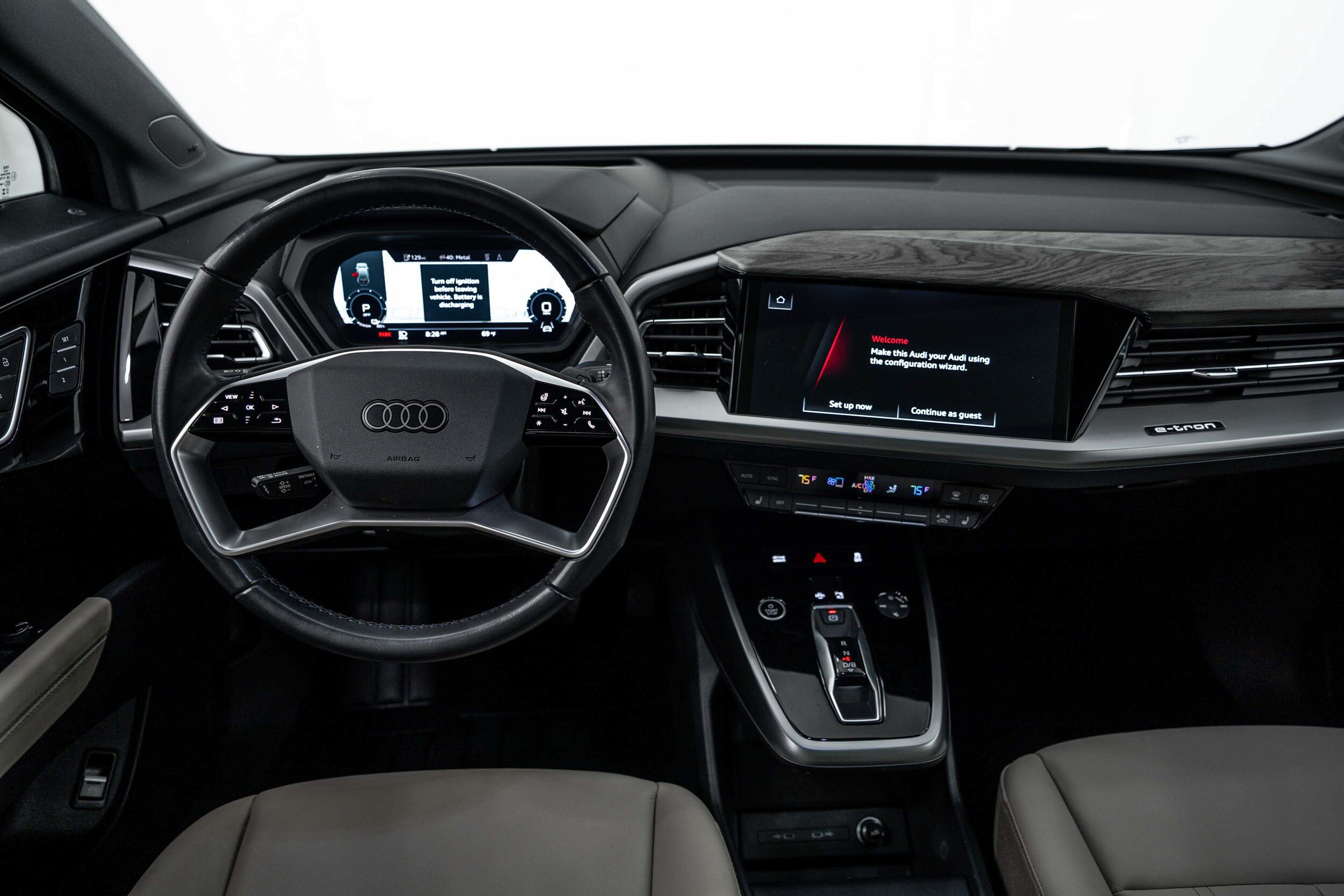 Certified 2023 Audi Q4 e-tron Prestige AWD/4WD image 17
