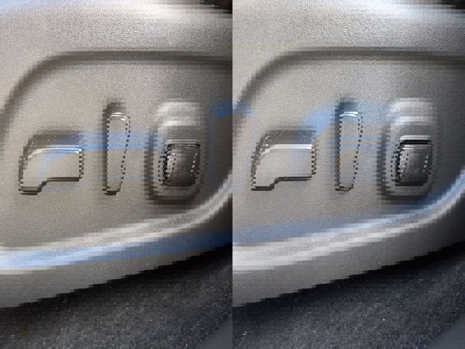 Used 2016 Nissan Pathfinder SL image 18