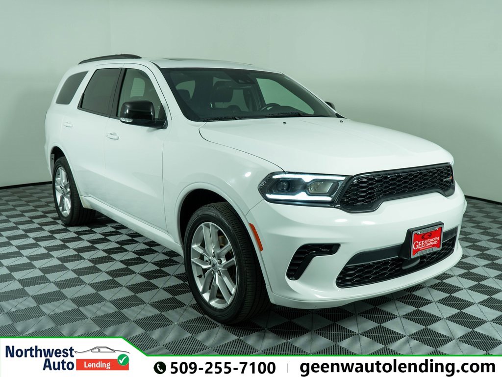 Used 2024 Dodge Durango GT image 1