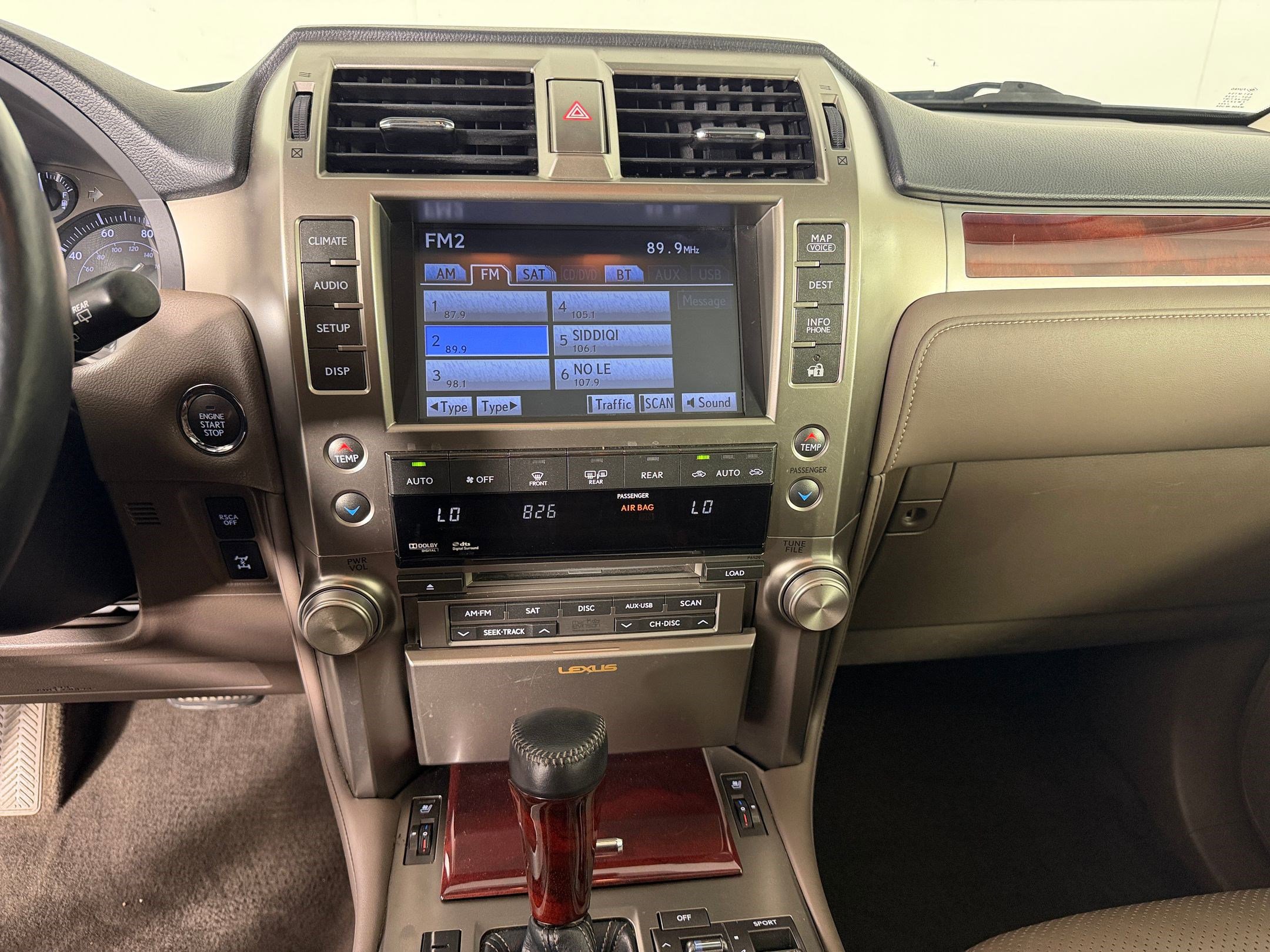 Used 2013 Lexus GX 460 Premium AWD/4WD image 25