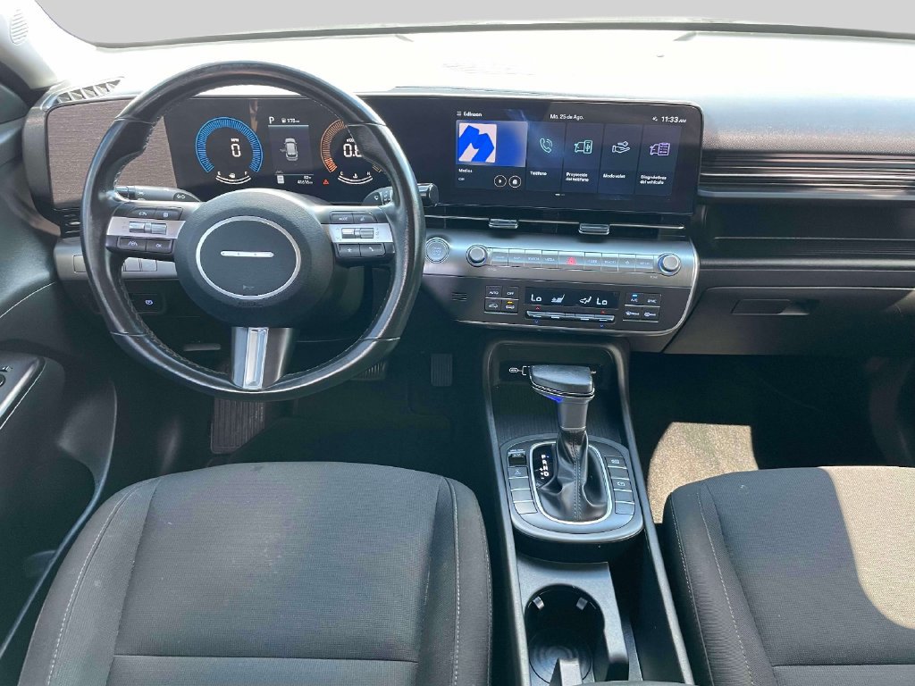 Certified 2025 Hyundai Kona SEL AWD/4WD image 13