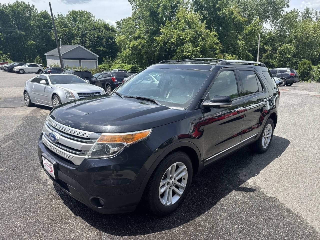 Used 2012 Ford Explorer XLT AWD/4WD image 4