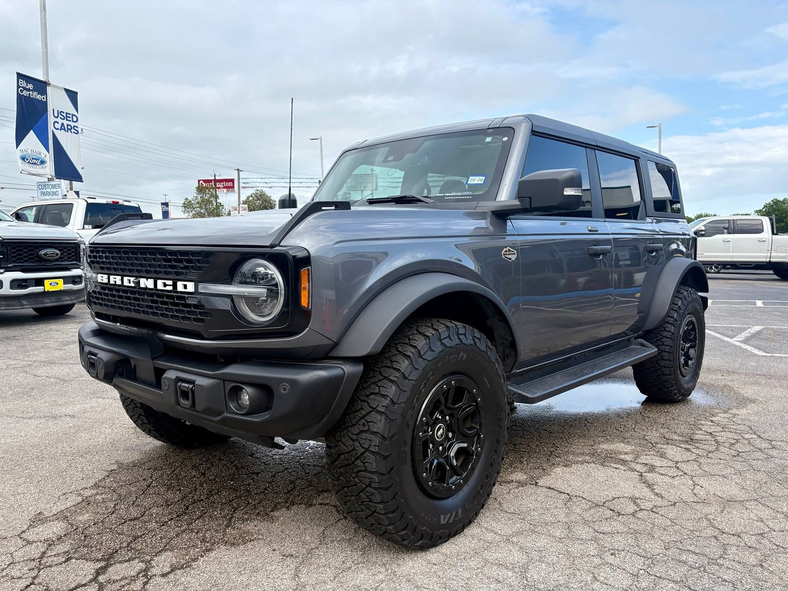 Used 2023 Ford Bronco Wildtrak AWD/4WD image 9