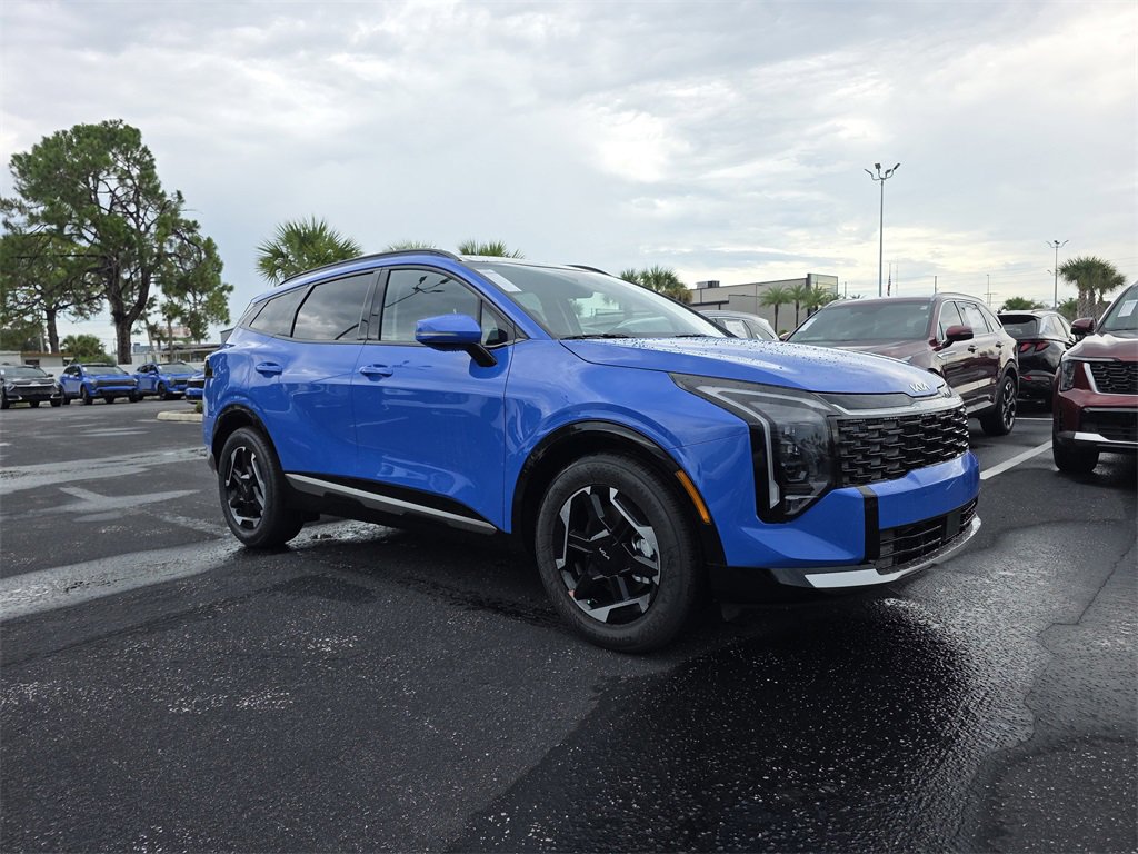 New 2026 Kia Sportage SX image 2