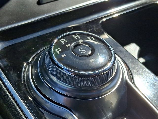 Used 2020 Ford Edge Titanium w/ Equipment Group 301A image 17